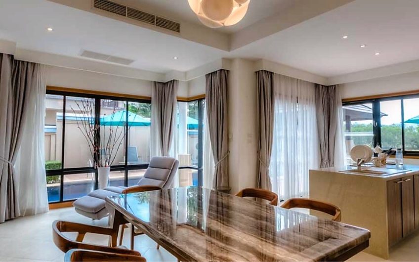 KAMALA GARDEN VIEW – STYLISH NEW 3-BEDROOM POOL VILLAS