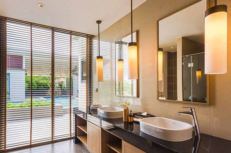 CASABAY – CONTEMPORARY POOL VILLAS OVERLOOKING RAWAI BAY