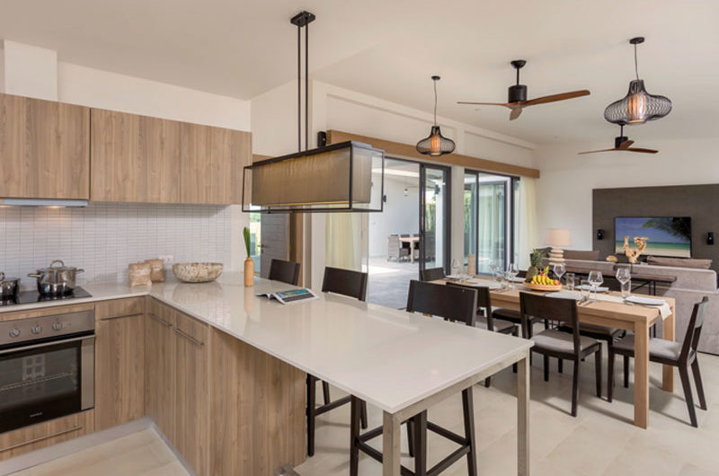 CASABAY – CONTEMPORARY POOL VILLAS OVERLOOKING RAWAI BAY