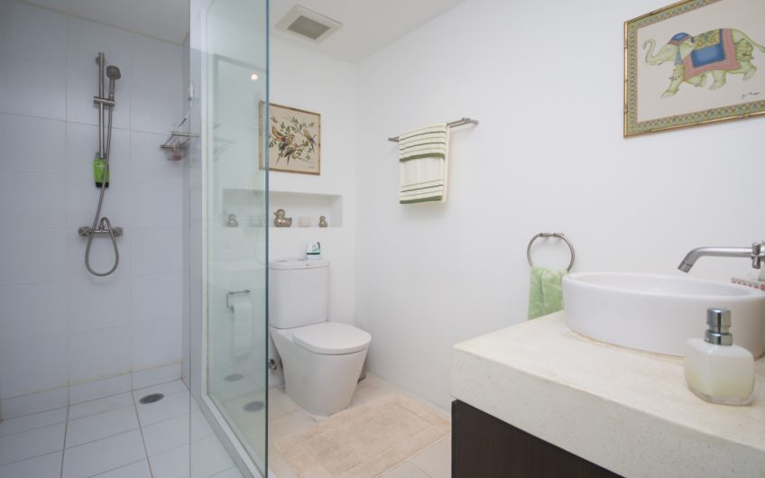 SURIN HEIGHTS – BRIGHT MODERN 4-BEDROOM SEA VIEW VILLA NEAR SURIN BEACH